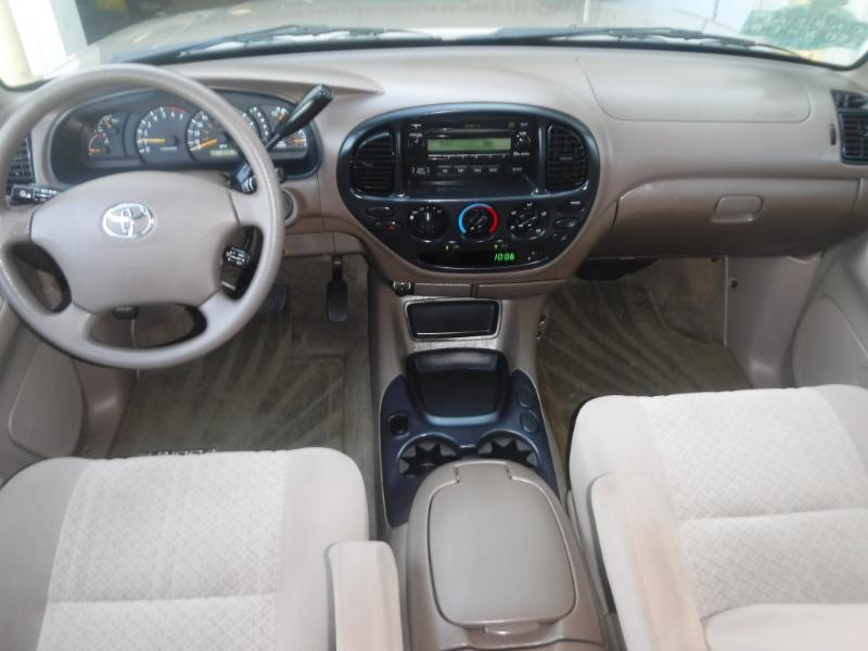 Toyota Tundra SR5 Double Cab 2WD 2004