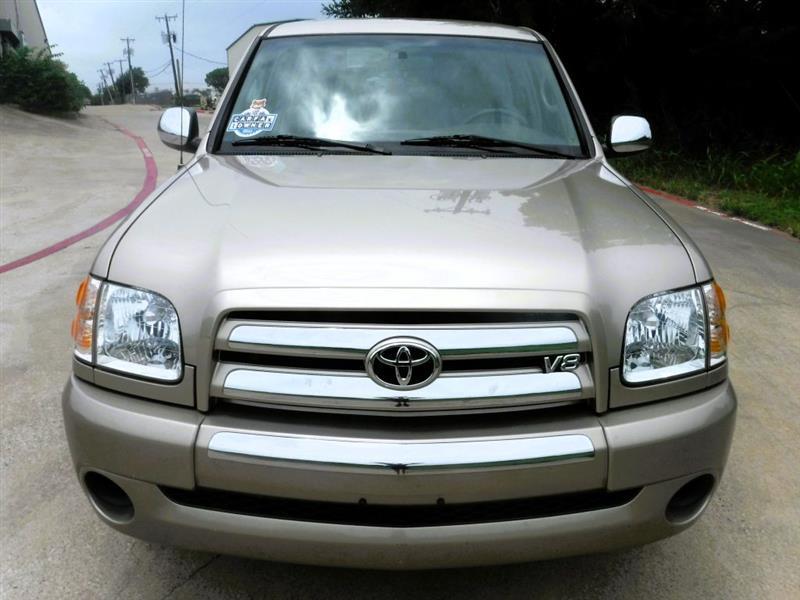 Toyota Tundra SR5 Double Cab 2WD 2004