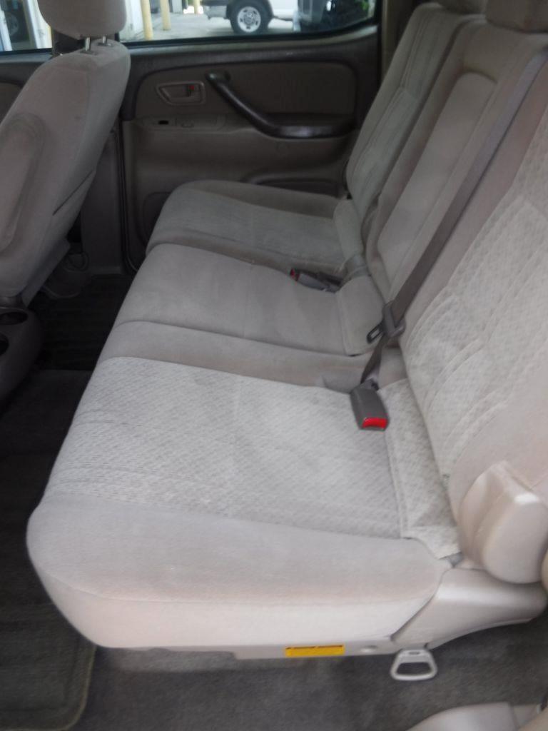 Toyota Tundra SR5 Double Cab 2WD 2004