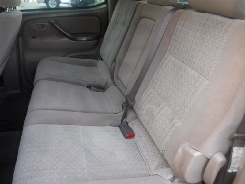 Toyota Tundra SR5 Double Cab 2WD 2004