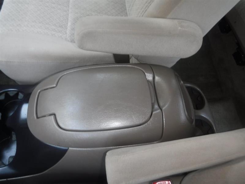 Toyota Tundra SR5 Double Cab 2WD 2004