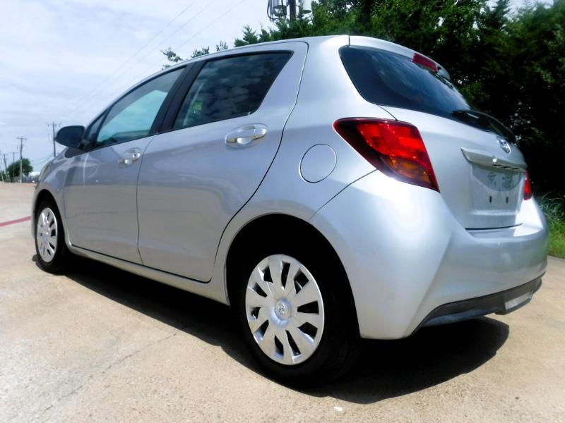 Toyota Yaris L 4D Hatchback 2015