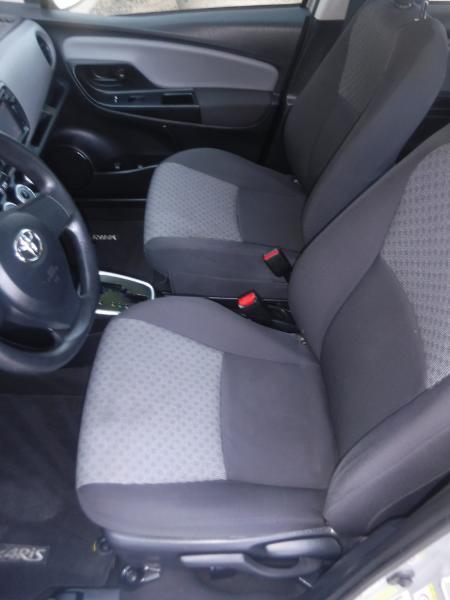 Toyota Yaris L 4D Hatchback 2015