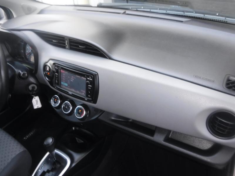 Toyota Yaris L 4D Hatchback 2015