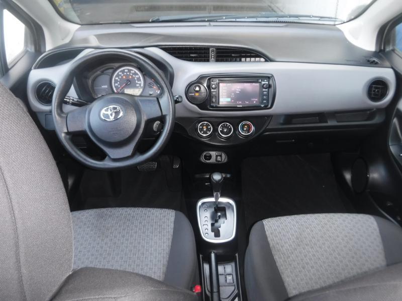 Toyota Yaris L 4D Hatchback 2015