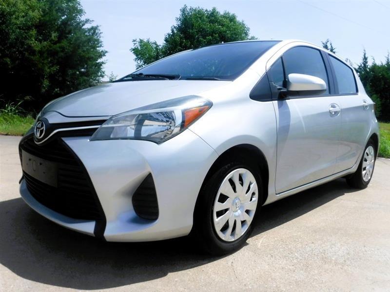 Toyota Yaris L 4D Hatchback 2015