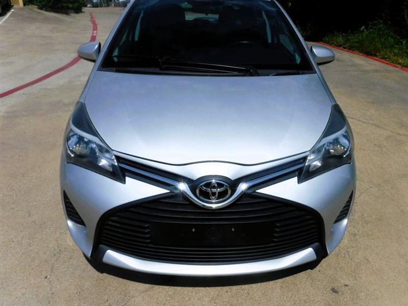 Toyota Yaris L 4D Hatchback 2015