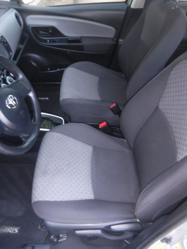 Toyota Yaris L 4D Hatchback 2015