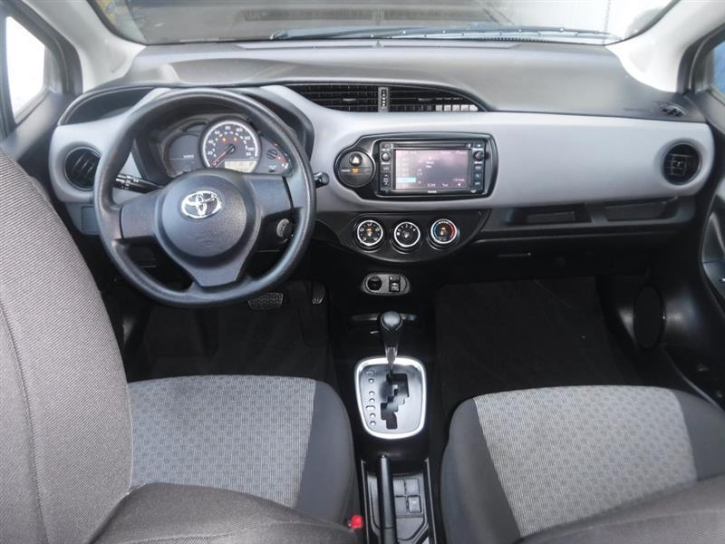 Toyota Yaris L 4D Hatchback 2015
