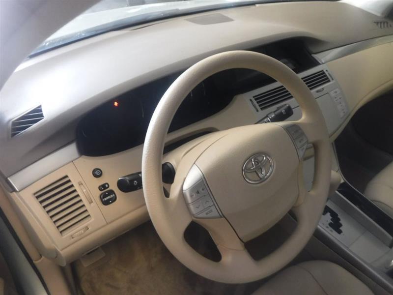 Toyota Avalon XL 2007