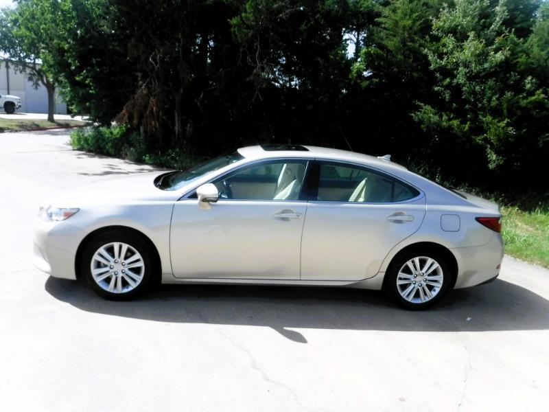 Lexus ES 350 Sedan 2013