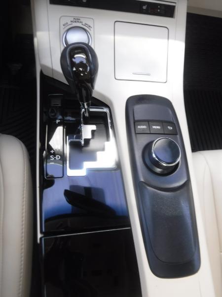 Lexus ES 350 Sedan 2013