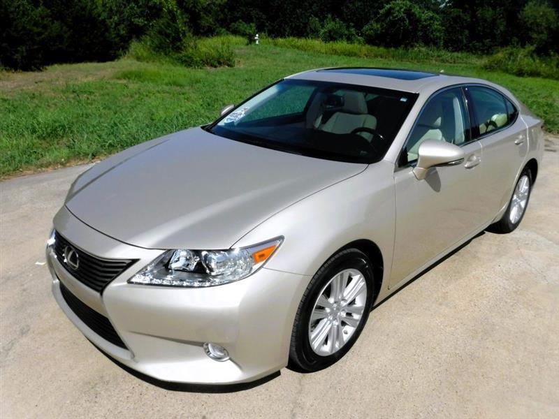 Lexus ES 350 Sedan 2013