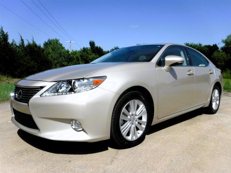 Lexus ES 350 Sedan 2013