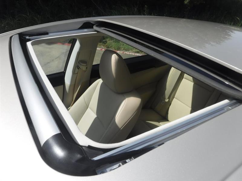 Lexus ES 350 Sedan 2013