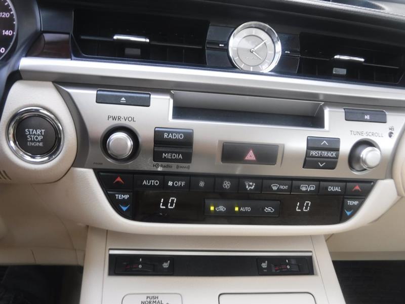 Lexus ES 350 Sedan 2013