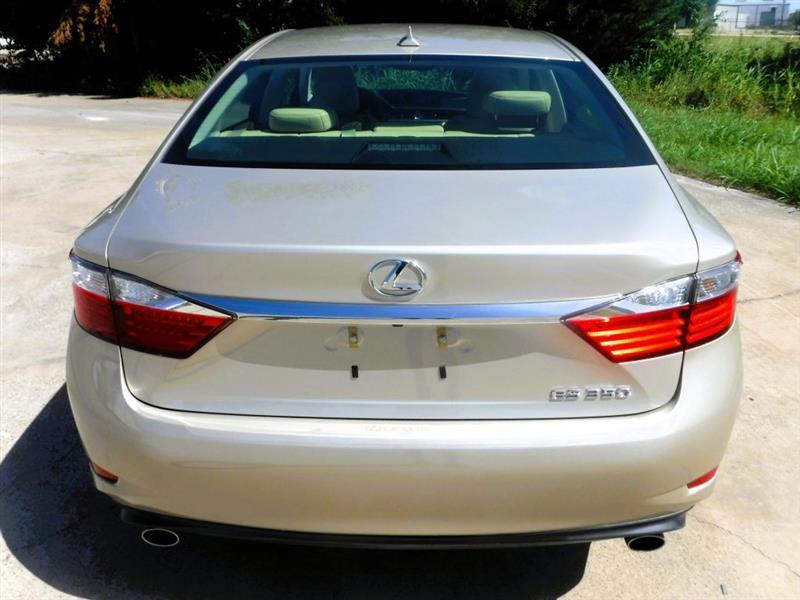 Lexus ES 350 Sedan 2013