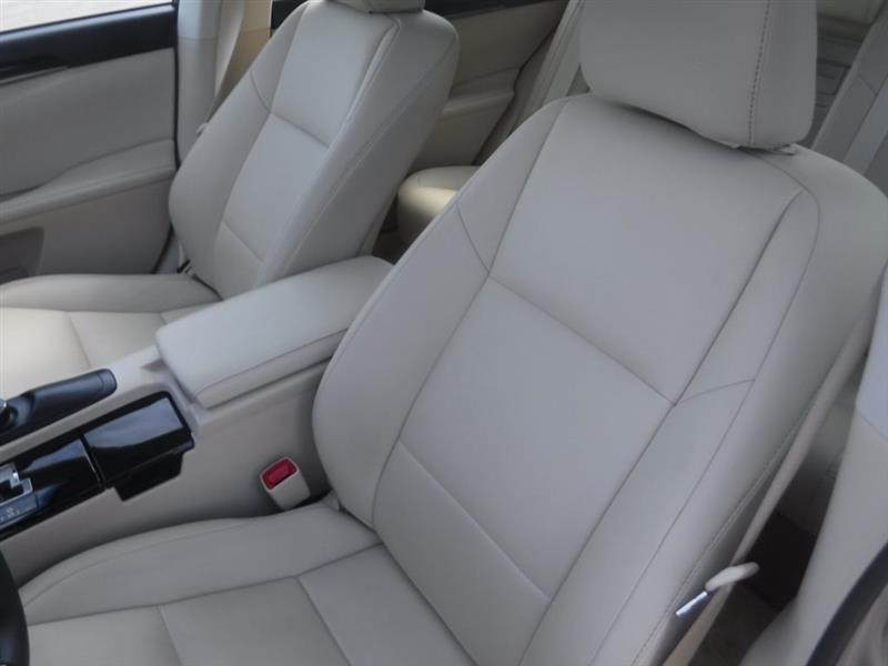 Lexus ES 350 Sedan 2013