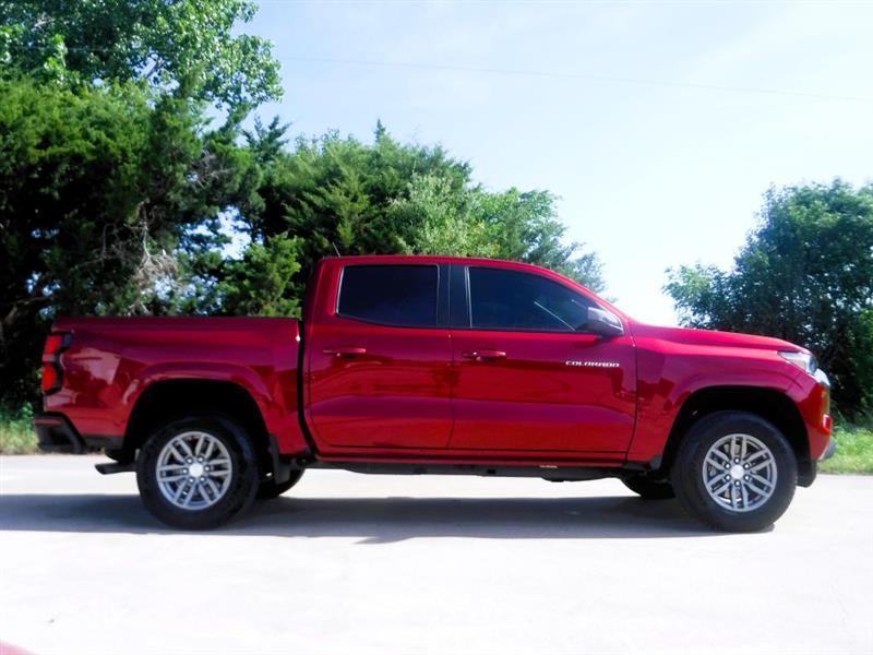 Chevrolet Colorado LT Crew Cab 2WD 2024