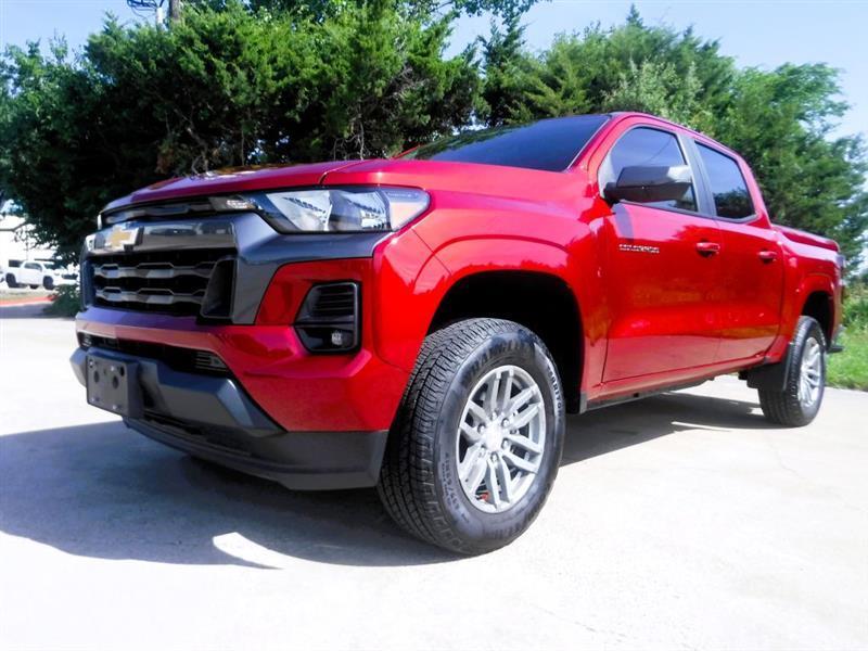 Chevrolet Colorado LT Crew Cab 2WD 2024