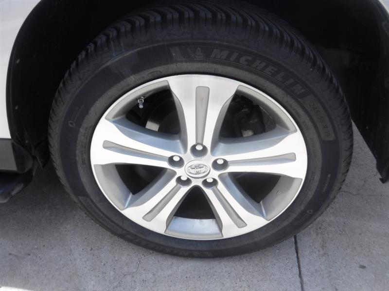 Toyota Highlander Limited 2WD 2013