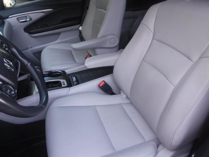 Honda Pilot AWD 4dr EX-L w/Honda Sensing 2016