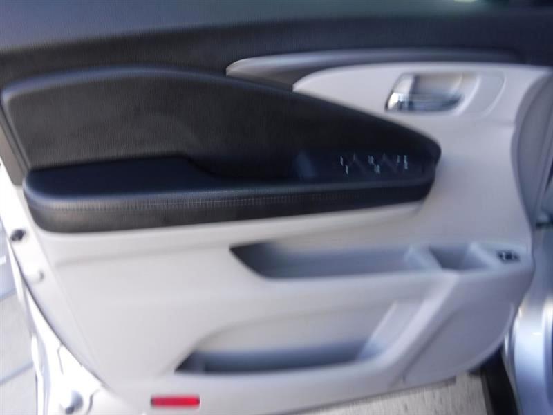 Honda Pilot AWD 4dr EX-L w/Honda Sensing 2016