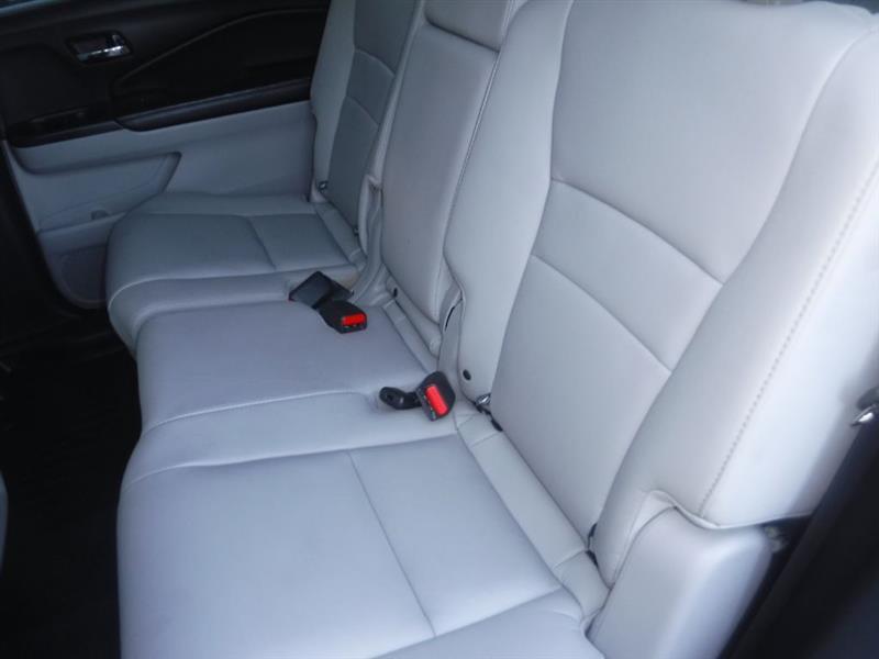 Honda Pilot AWD 4dr EX-L w/Honda Sensing 2016