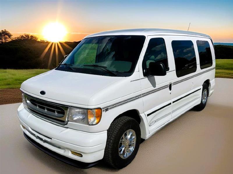 Ford Econoline E150 2000