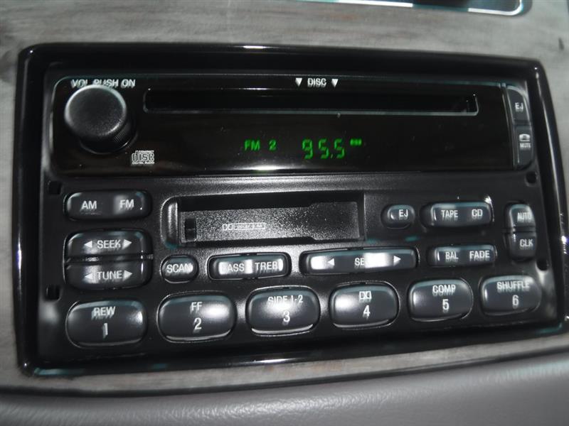 Ford Econoline E150 2000