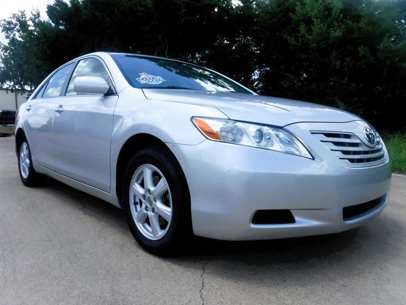 Toyota Camry LE 5-Spd AT 2009