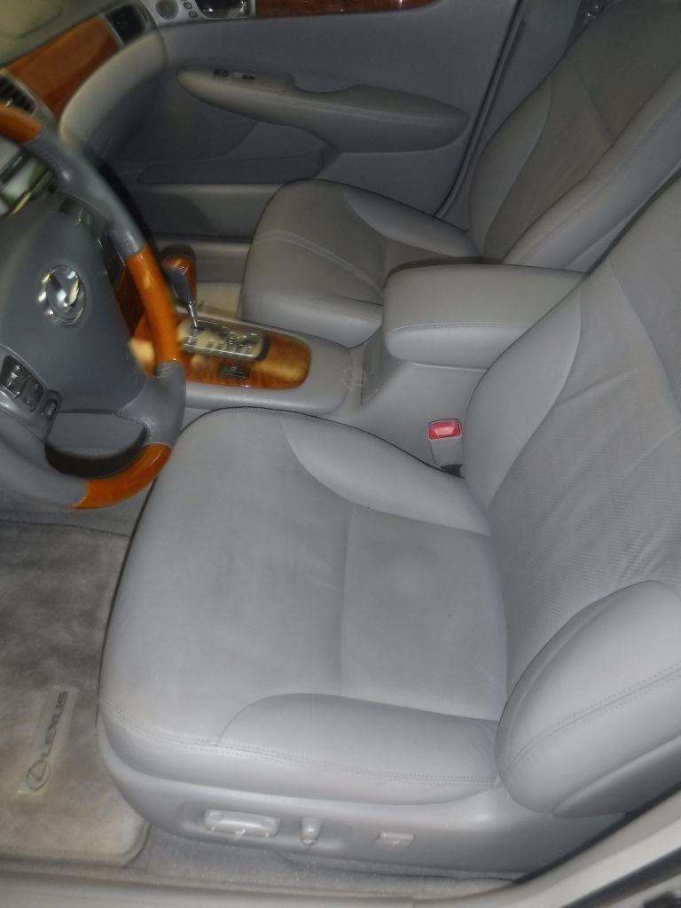 Lexus ES 330 Sedan 2005