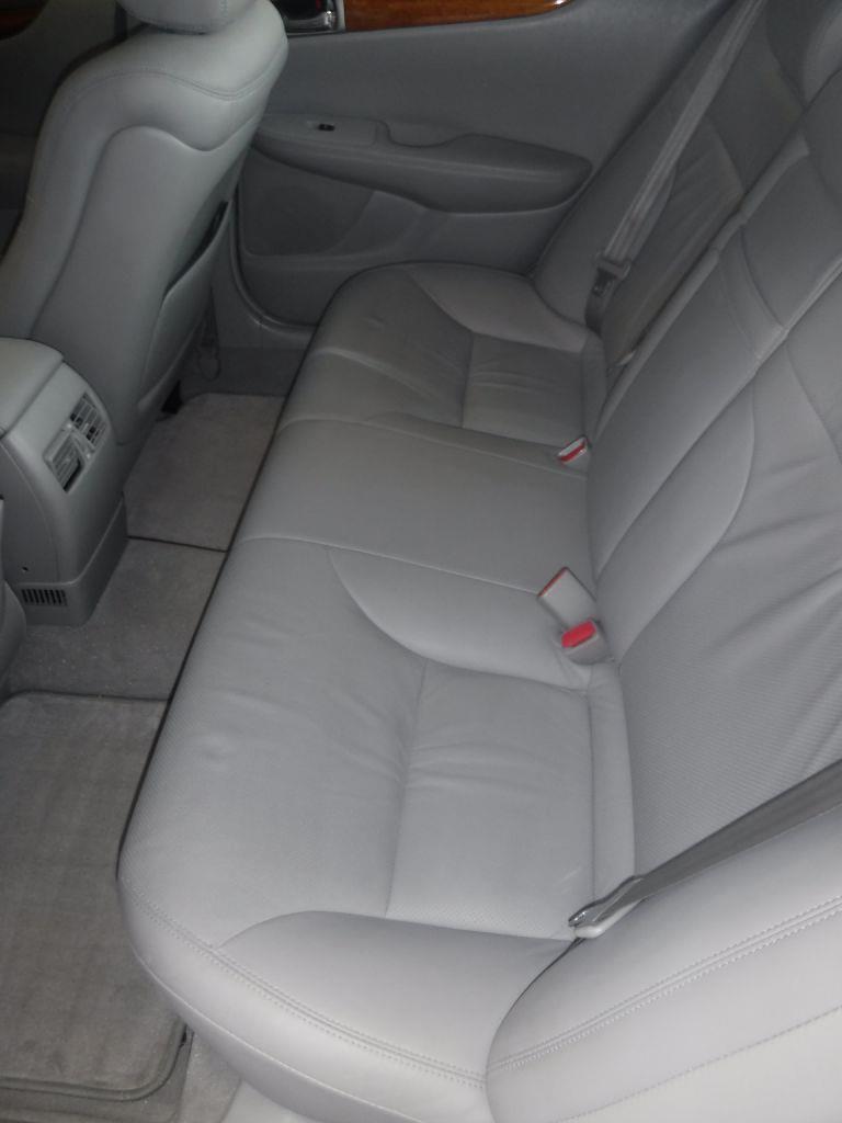 Lexus ES 330 Sedan 2005