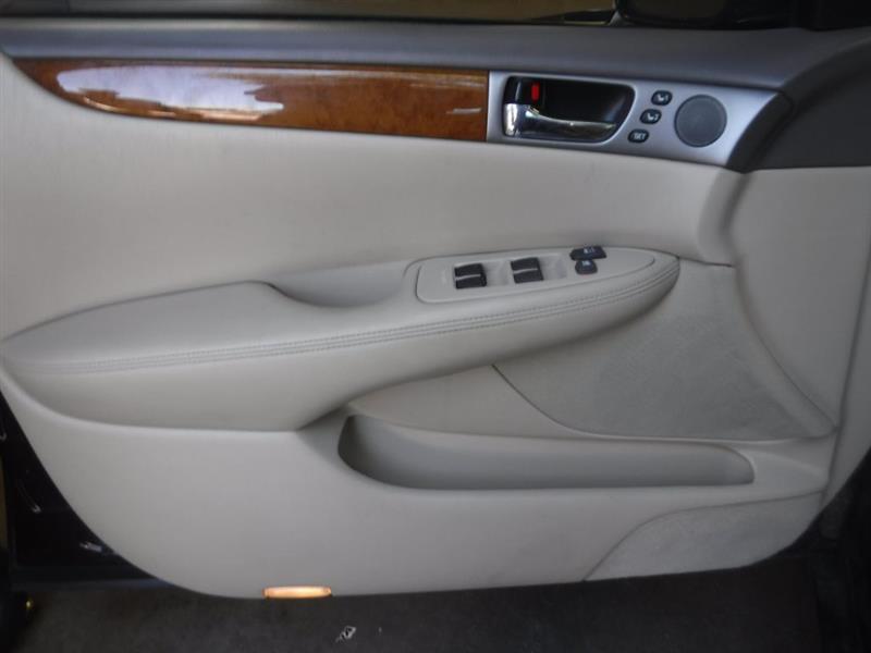 Lexus ES 330 Sedan 2005