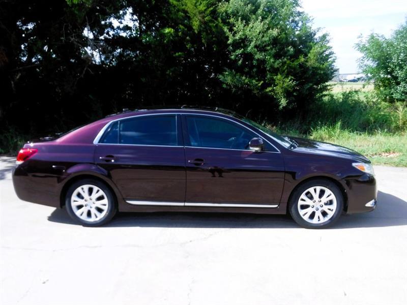 Toyota Avalon Base 2011