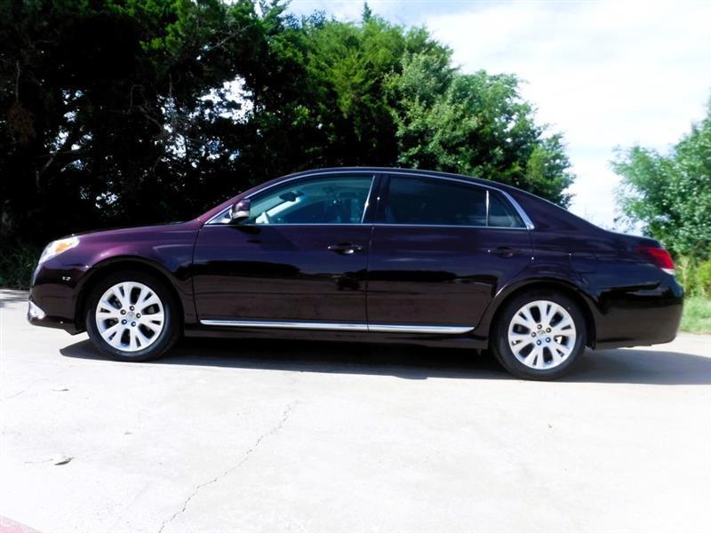 Toyota Avalon Base 2011