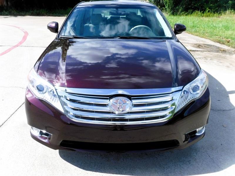 Toyota Avalon Base 2011
