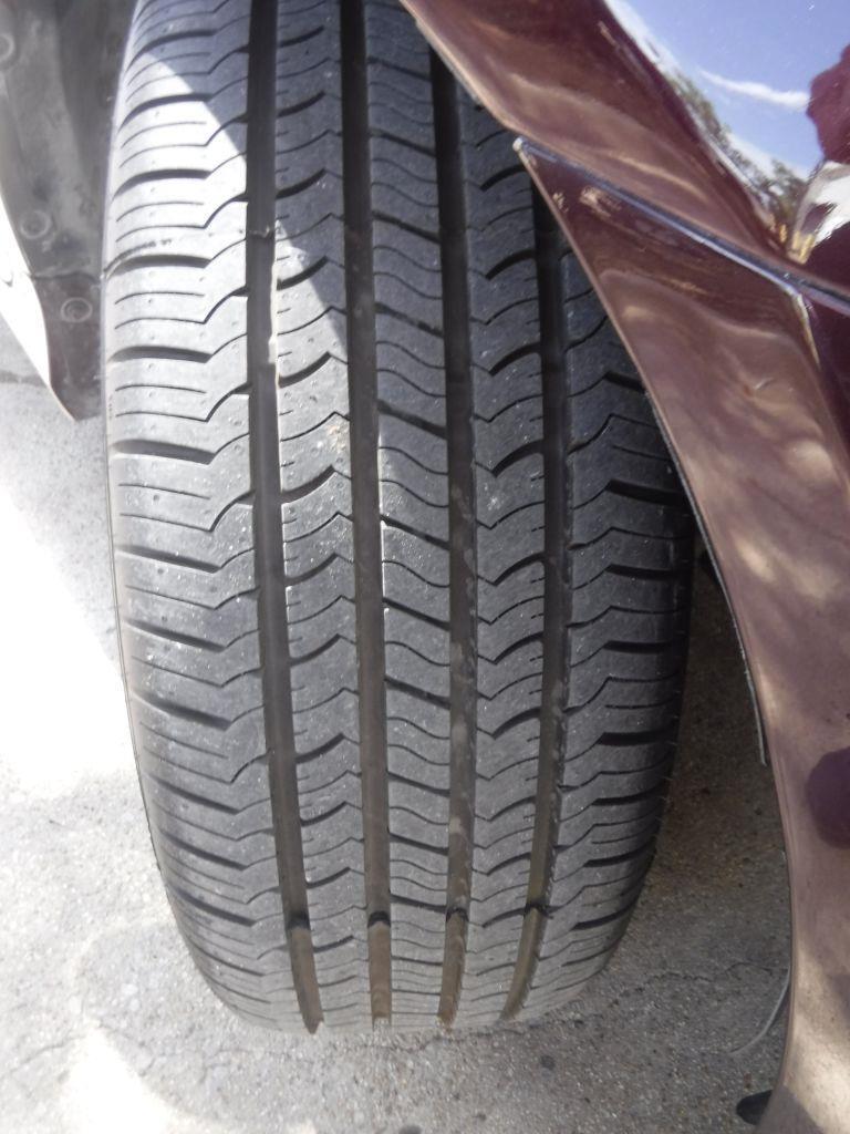 Toyota Avalon Base 2011
