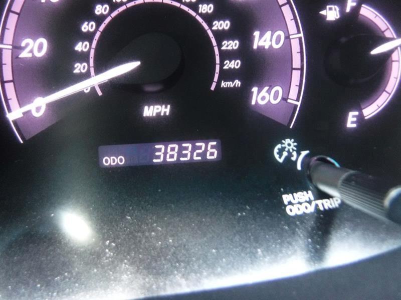 Toyota Avalon Base 2011