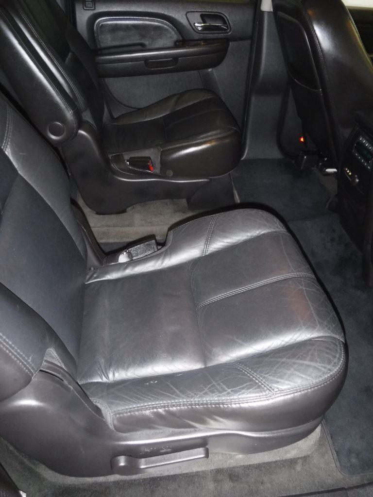 GMC Yukon Denali XL 4WD 2012