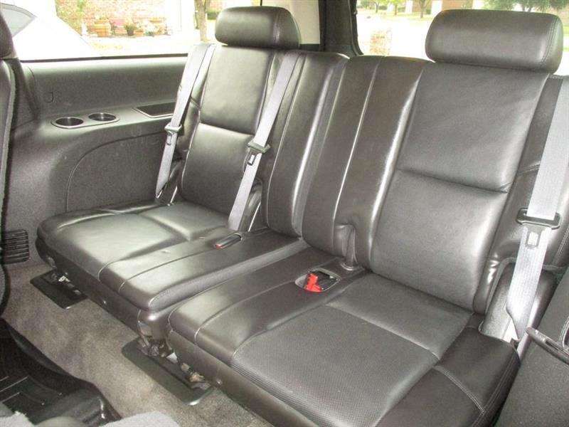 GMC Yukon Denali XL 4WD 2012