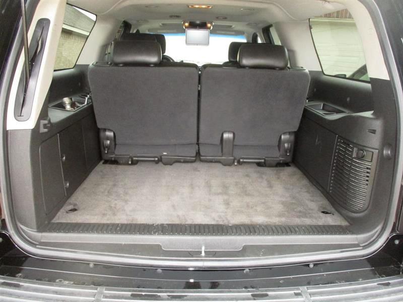 GMC Yukon Denali XL 4WD 2012