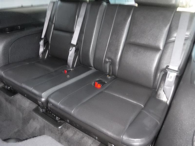 GMC Yukon Denali XL 4WD 2012