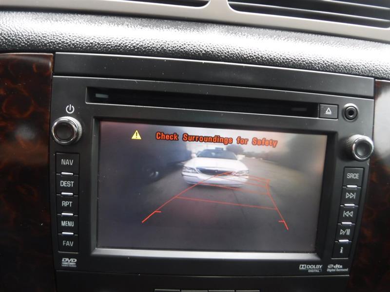 GMC Yukon Denali XL 4WD 2012
