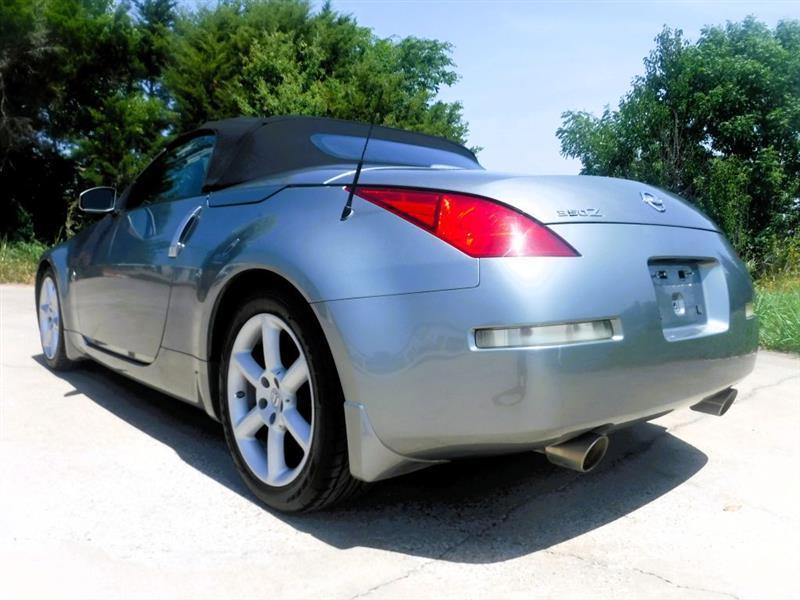 Nissan 350Z Grand Touring Roadster 2005