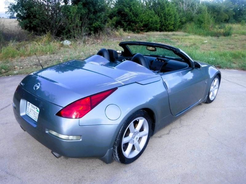 Nissan 350Z Grand Touring Roadster 2005