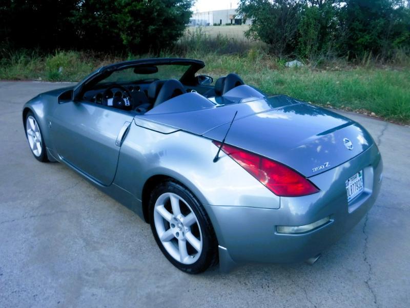 Nissan 350Z Grand Touring Roadster 2005
