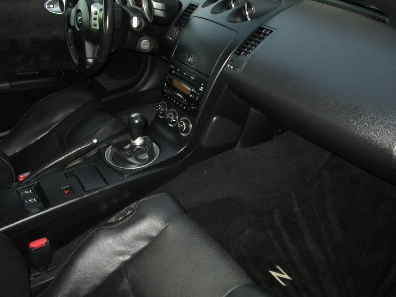 Nissan 350Z Grand Touring Roadster 2005