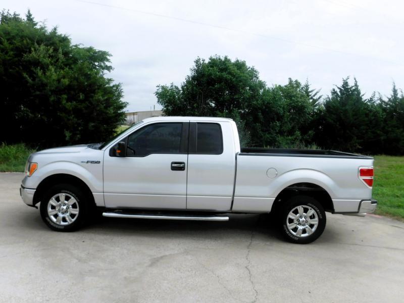 Ford F-150 XLT SuperCab 2WD 2011