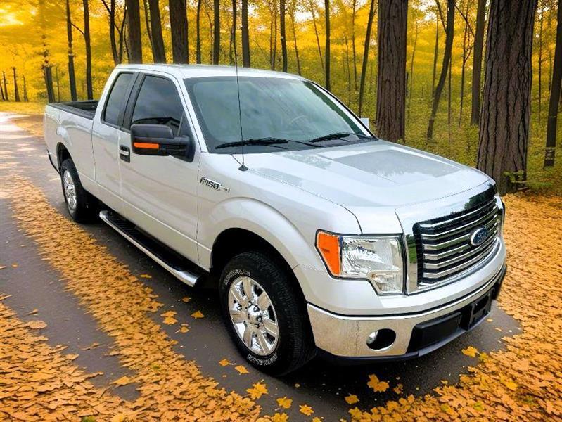 Ford F-150 XLT SuperCab 2WD 2011